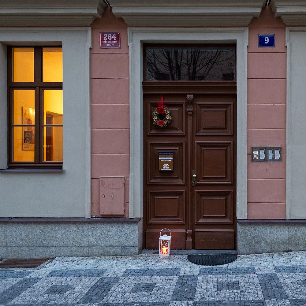 Ginosi Elema Apartel Praga Esterno foto